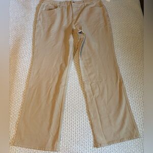 Dream Jeanie by Quaker Factory Pants